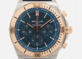 Breitling Chronomat 42 UB0134101C1S1 (2025) - Blue dial 43 mm Gold/Steel case