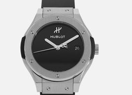 Hublot Classic Fusion 591.NX.1270.RX.MDM (2025) - Black dial 29 mm Titanium case