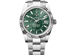 Rolex Sky-Dweller 326934 (2025) - Green dial 42 mm Steel case