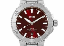 Oris Aquis Date 01 733 7730 4158-07 8 24 05PEB (2023) - Red dial 44 mm Steel case