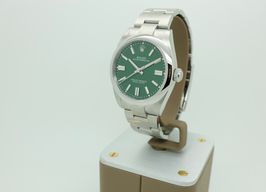Rolex Oyster Perpetual 41 124300 -
