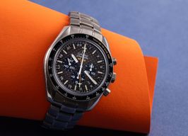 Omega Speedmaster HB-SIA 321.90.44.52.01.001 -