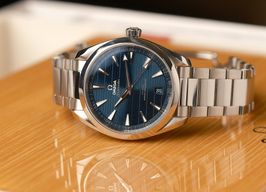 Omega Seamaster Aqua Terra 220.10.41.21.03.004 (Unknown (random serial)) - Blue dial 41 mm Steel case