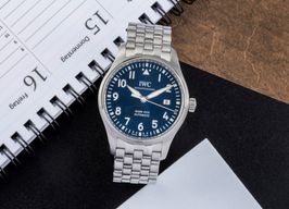 IWC Pilot Mark IW327014 (Unknown (random serial)) - Blue dial 40 mm Steel case