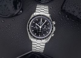 Omega Speedmaster Professional Moonwatch 310.30.42.50.01.002 (Unknown (random serial)) - Black dial 42 mm Steel case
