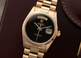 Rolex Day-Date 36 18038 (1978) - Black dial 36 mm Yellow Gold case