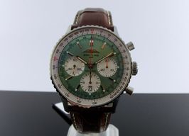 Breitling Navitimer AB0139211L1P1 (2024) - Groen wijzerplaat 41mm Staal