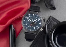 IWC Pilot Chronograph Top Gun IW389101 (Onbekend (willekeurig serienummer)) - Zwart wijzerplaat 45mm Keramiek