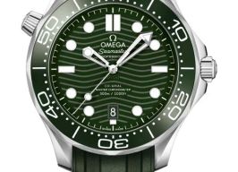 Omega Seamaster Diver 300 M 210.32.42.20.10.001 (2026) - Groen wijzerplaat 42mm Staal