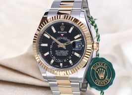 Rolex Sky-Dweller 326933 (2019) - Black dial 42 mm Steel case