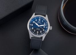 IWC Pilot Mark IW328201 (Unknown (random serial)) - Black dial 40 mm Steel case
