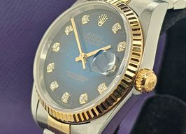 Rolex Datejust 36 16233 (2002) - Blauw wijzerplaat 36mm Goud/Staal