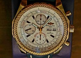 Breitling for Bentley K13362 (Unknown (random serial)) - White dial 44 mm Yellow Gold case