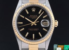 Rolex Oyster Perpetual Date 15233 (1993) - 34 mm Gold/Steel case