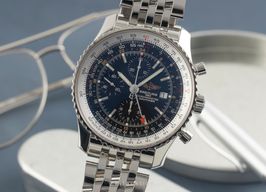 Breitling Navitimer World A24322 (Onbekend (willekeurig serienummer)) - Zwart wijzerplaat 46mm Staal
