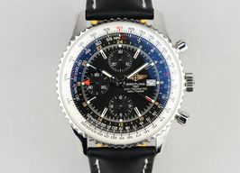 Breitling Navitimer World A24322 (2011) - 46 mm Steel case