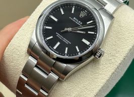Rolex Oyster Perpetual 34 124200 (2022) - Black dial 28 mm Steel case