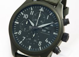 IWC Pilot Chronograph Top Gun IW389106 (2024) - Groen wijzerplaat 45mm Titanium