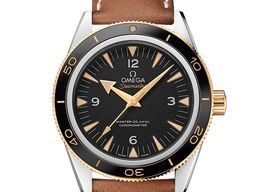 Omega Seamaster 300 233.22.41.21.01.001 (2024) - Black dial 41 mm Gold/Steel case