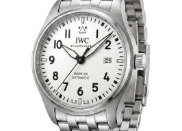 IWC Pilot Mark IW328208 (2026) - White dial 40 mm Steel case