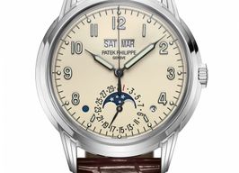 Patek Philippe Perpetual Calendar 5320G-001 (2019) - Beige wijzerplaat 40mm Witgoud