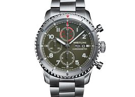Breitling Aviator 8 A133161A1L1A1 (2026) - Green dial 43 mm Steel case