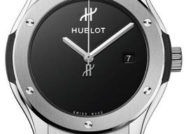 Hublot Classic Fusion 542.NX.1270.RX.MDM (2025) - Zwart wijzerplaat 42mm Titanium