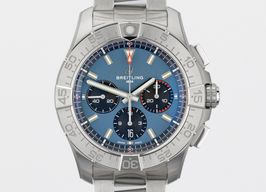 Breitling Avenger AB0147101C1A1 (2024) - Blauw wijzerplaat 44mm Staal