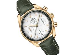 Omega Speedmaster 324.63.38.50.02.004 (2026) - 38mm Geelgoud