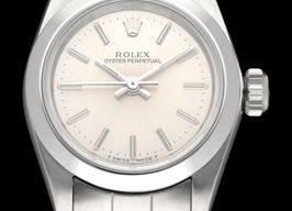 Rolex Oyster Perpetual 67180 -
