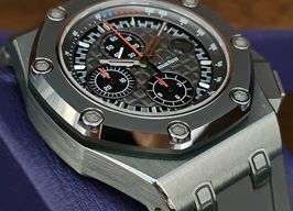Audemars Piguet Royal Oak Offshore Chronograph 26568IM.OO.A004CA.01 (2014) - Grey dial 44 mm Titanium case
