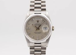 Rolex Day-Date 36 18239 (1991) - Champagne dial 36 mm White Gold case