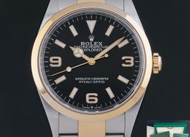 Rolex Explorer 124273 (2023) - Zwart wijzerplaat 36mm Goud/Staal