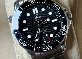 Omega Seamaster Diver 300 M 210.30.42.20.01.001 (2023) - Zwart wijzerplaat 42mm Staal