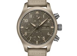 IWC Pilot Chronograph Top Gun IW389402 (2024) - Bruin wijzerplaat 42mm Keramiek