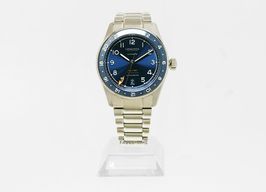Longines Spirit L3.802.4.93.6 (2025) - Blauw wijzerplaat 39mm Staal