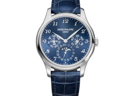 Patek Philippe Perpetual Calendar 5327G-001 (2024) - Blue dial 39 mm White Gold case