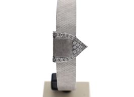 Unknown Unknown G2718 -