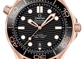 Omega Seamaster Diver 300 M 210.62.42.20.01.002 (2026) - Zwart wijzerplaat 42mm Roségoud
