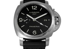 Panerai Luminor 1950 3 Days GMT Automatic PAM00320 (2011) - Black dial 44 mm Steel case