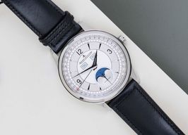 Jaeger-LeCoultre Master Control Q4148450 (2025) - Silver dial 40 mm Steel case