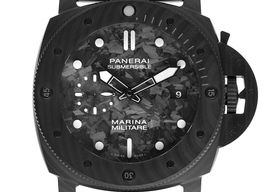 Panerai Luminor Submersible PAM00979 (2025) - Black dial 47 mm Carbon case