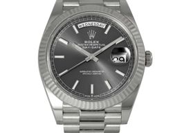 Rolex Day-Date 40 228239 (2022) - Grey dial 40 mm White Gold case
