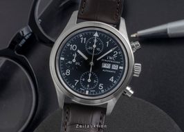 IWC Pilot Chronograph IW370603 (1998) - Black dial 39 mm Steel case