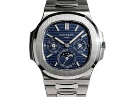 Patek Philippe Nautilus 5740/1G -