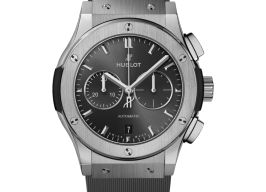 Hublot Classic Fusion Chronograph 541.NX.7070.RX (2025) - Grey dial 42 mm Titanium case