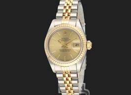 Rolex Lady-Datejust 69173 (Onbekend (willekeurig serienummer)) - Champagne wijzerplaat 26mm Goud/Staal