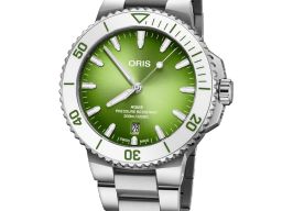 Oris Aquis Date 01 733 7787 4137-07 8 22 04PEB -