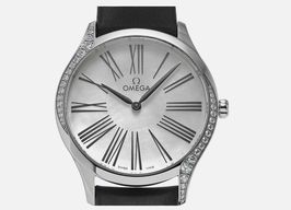 Omega De Ville Trésor 428.17.36.60.05.001 (2025) - Parelmoer wijzerplaat 36mm Staal