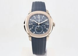 Patek Philippe Aquanaut 5164G-001 (2024) - Blue dial 40 mm White Gold case